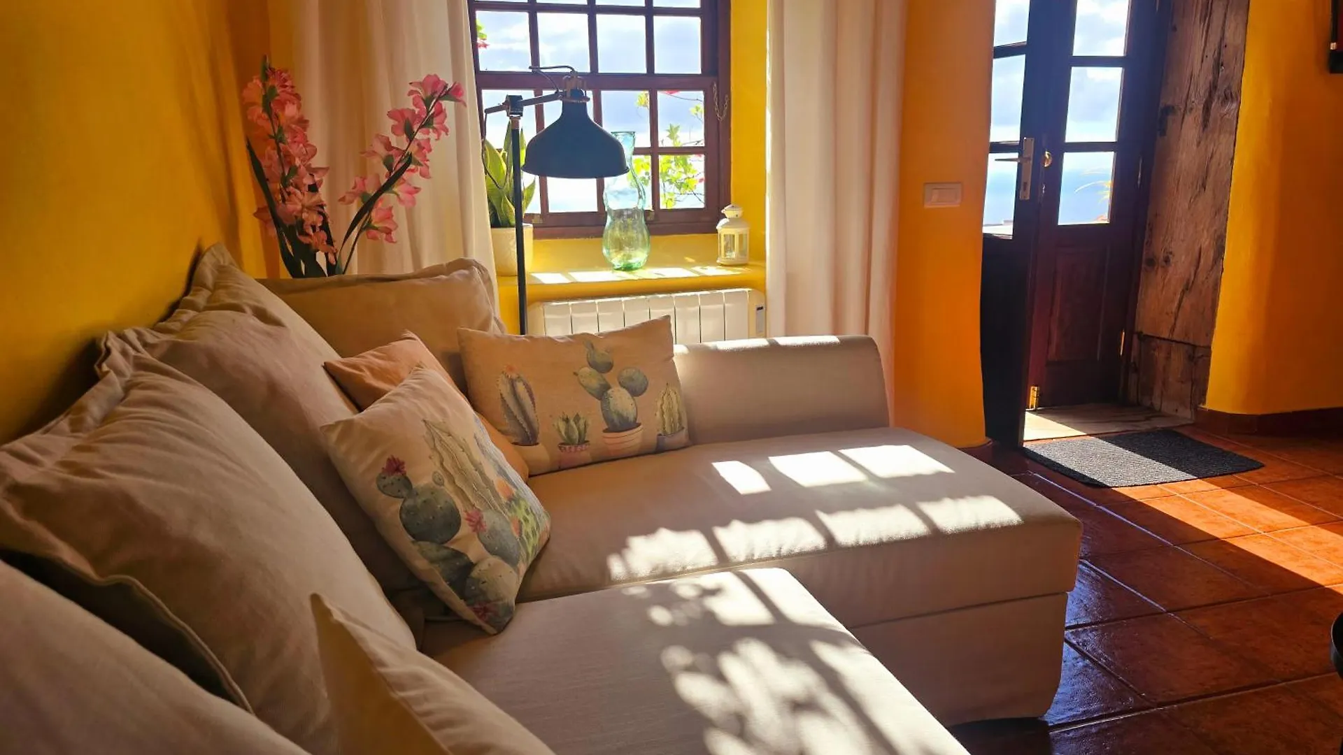 Villa Juana Quinta Monte de Brena 0*,  España